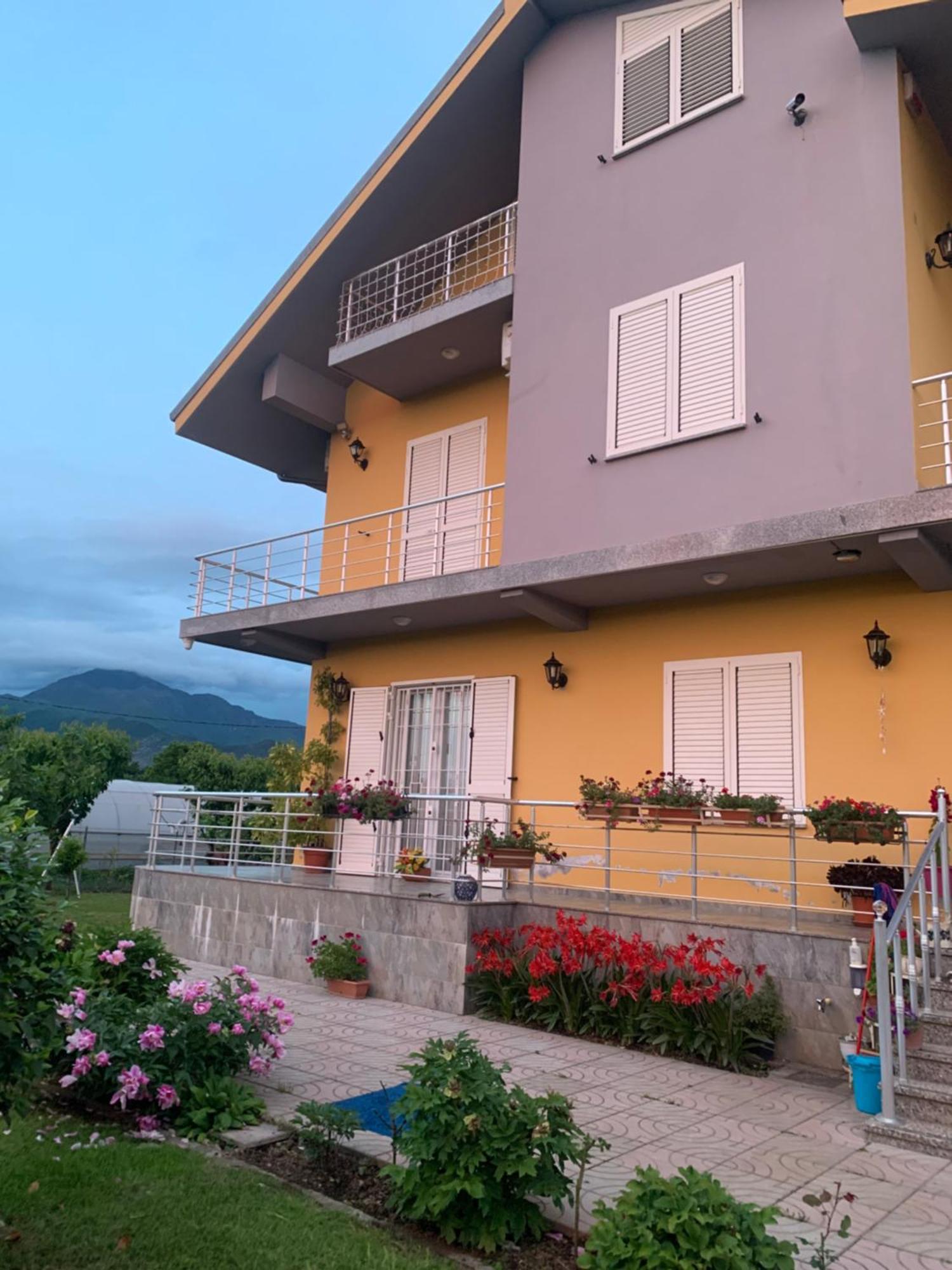 Hotel Villa Linda Shkoder Luaran gambar