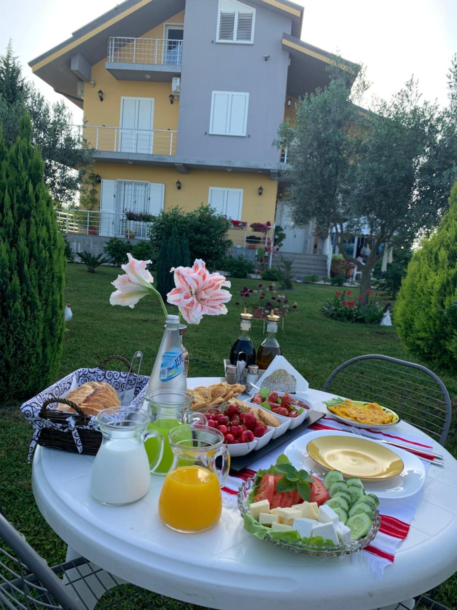 Hotel Villa Linda Shkoder Luaran gambar
